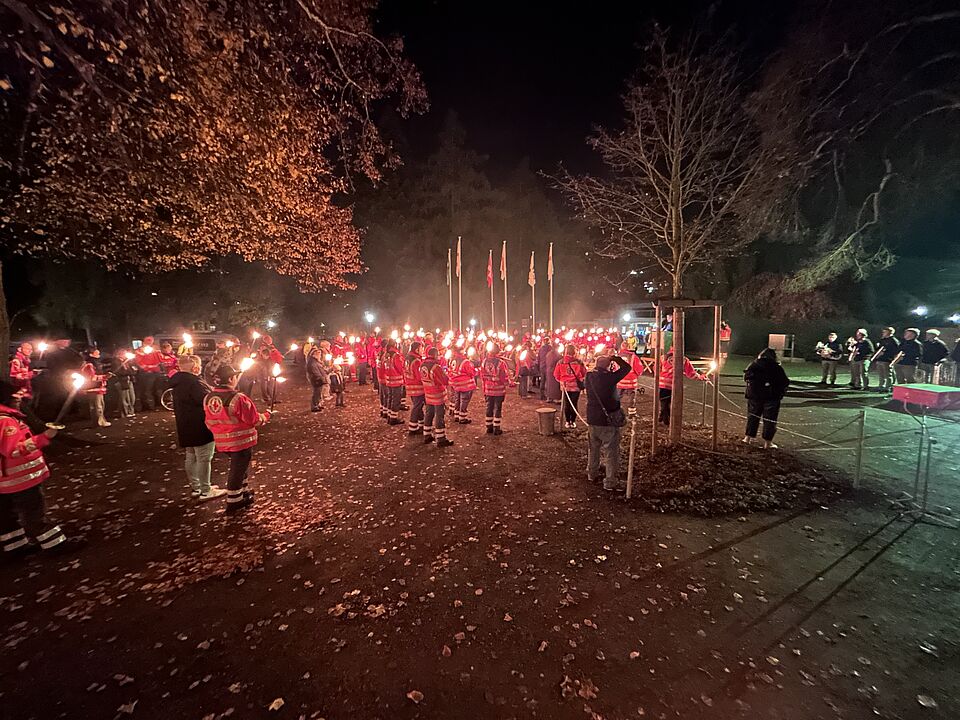 Fackellauf der Rotkreuzler in Heiden